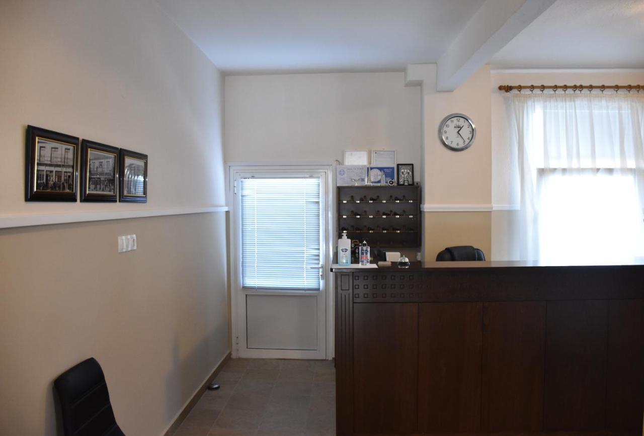 Parissas Hotel Tsotilion Luaran gambar