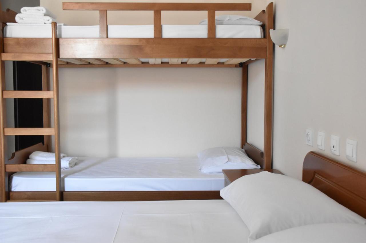 Parissas Hotel Tsotilion Luaran gambar
