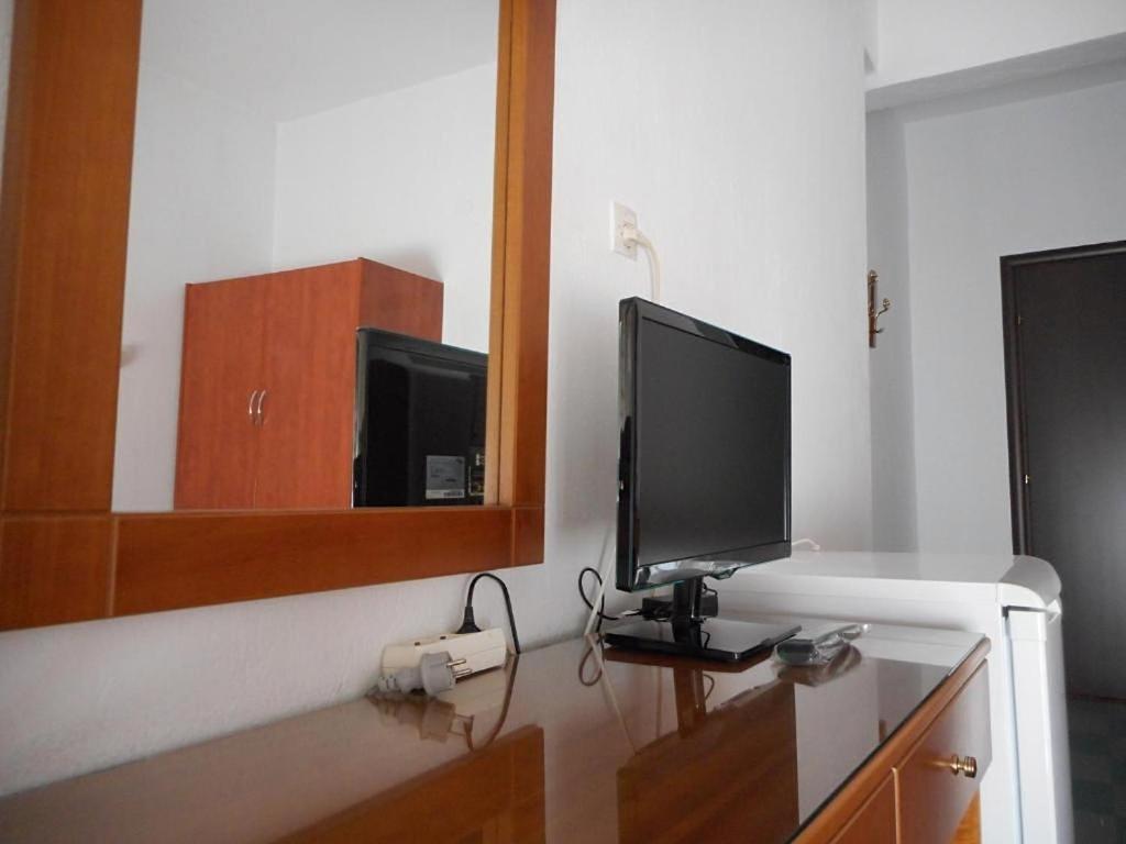 Parissas Hotel Tsotilion Luaran gambar